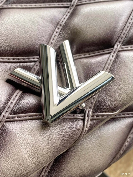GO-14 MM VUITTON LOUIS 0816